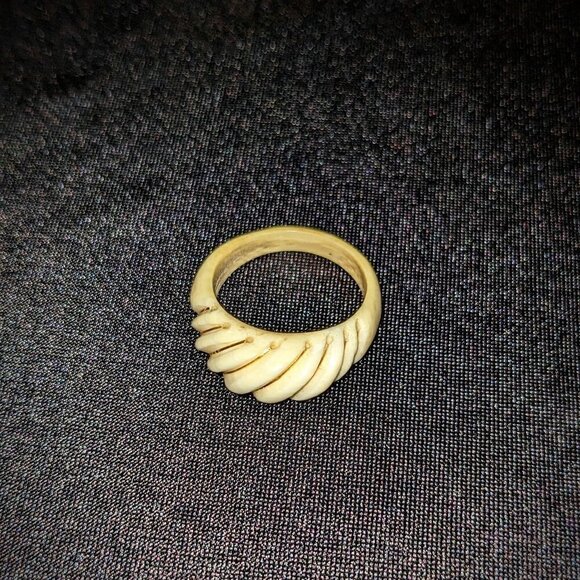 Antique Carved Domed Shrimp Ring14k 585 Euro 14K Gold Ribbon sz 7.25 - Picture 5 of 10